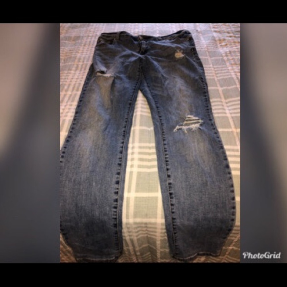 Light Wash Jeans